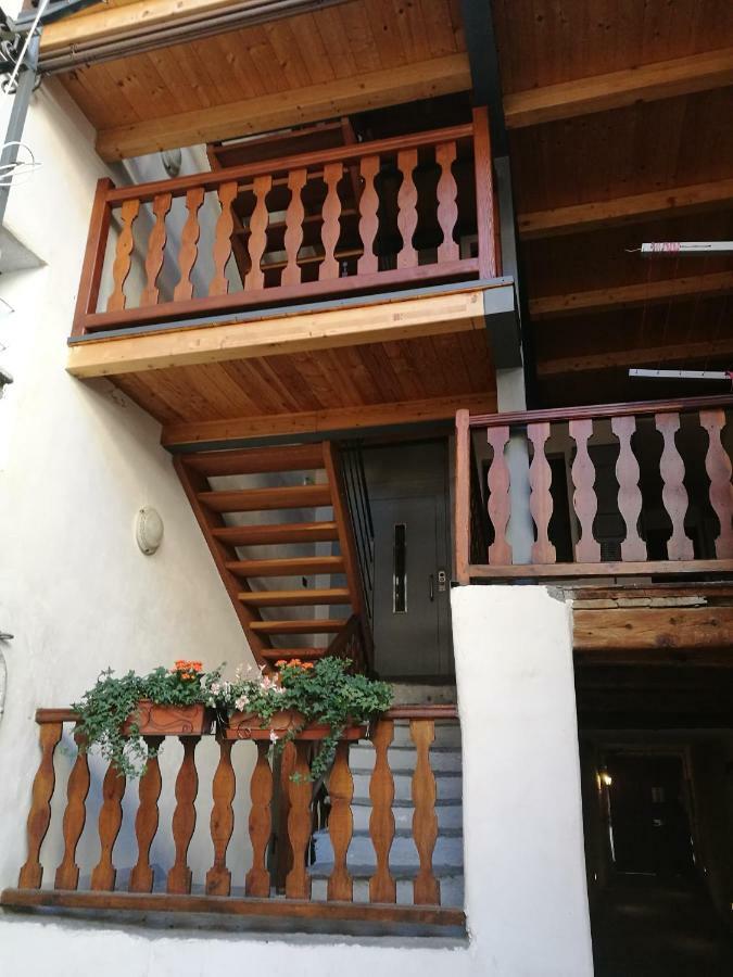 Appartamento" Le Bourg 61" Vda Cir 0208 Aosta Exterior foto